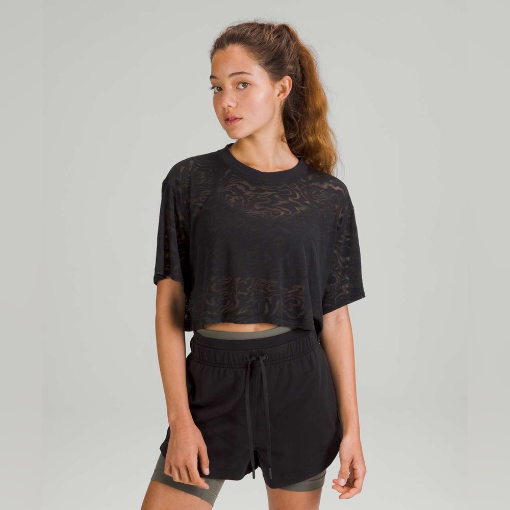 Lululemon All Yours Cropped T-Shirt *Veil Black